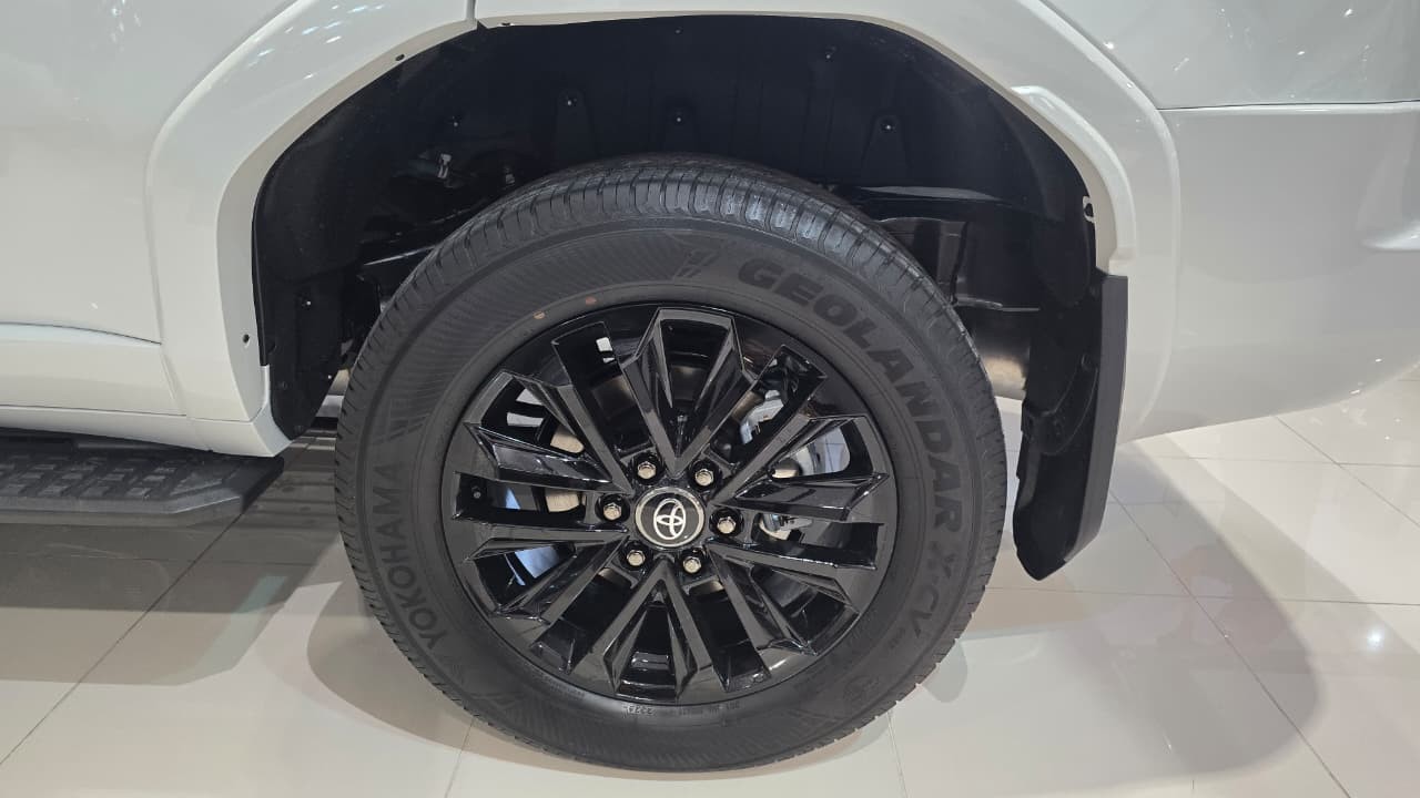 2027 TOYOTA LAND CRUISER PRADO SUV 2.4 4WD AT White (A-673) image 10