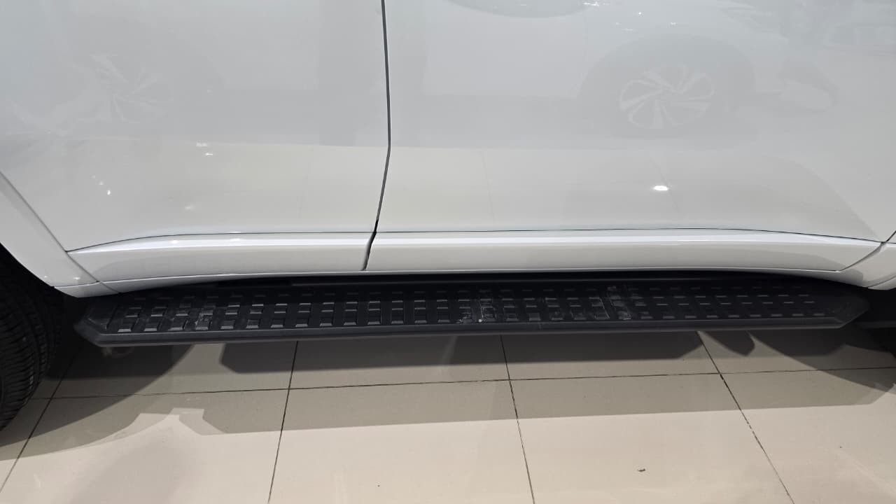 2027 TOYOTA LAND CRUISER PRADO SUV 2.4 4WD AT White (A-673) image 35