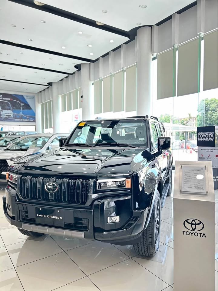 2027 TOYOTA LAND CRUISER PRADO SUV 2.4 4WD AT Black