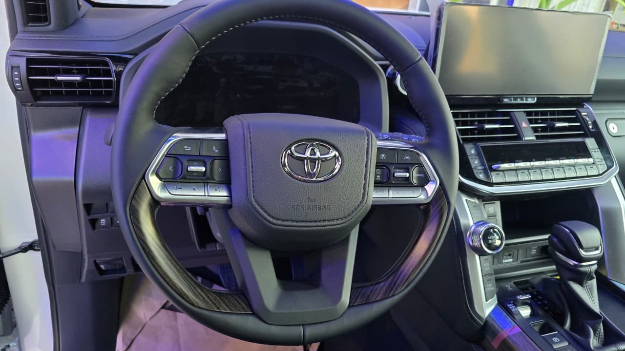 2027 TOYOTA LAND CRUISER SUV ZX 3.3 4WD AT White (Z-911) image 20