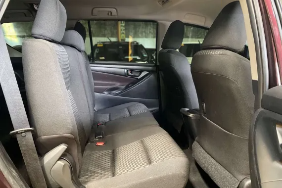 2027 TOYOTA INNOVA SUV XE 2.8 2WD AT Red image 8