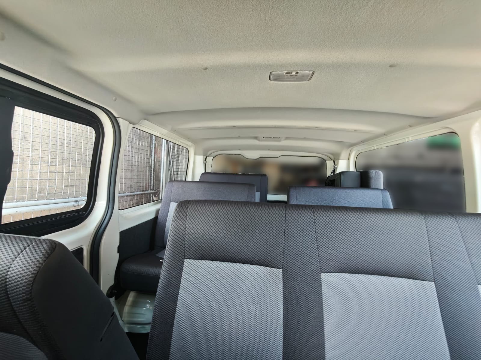 2022 TOYOTA HIACE VAN COMMUTER DELUXE 2.8 2WD MT White image 21