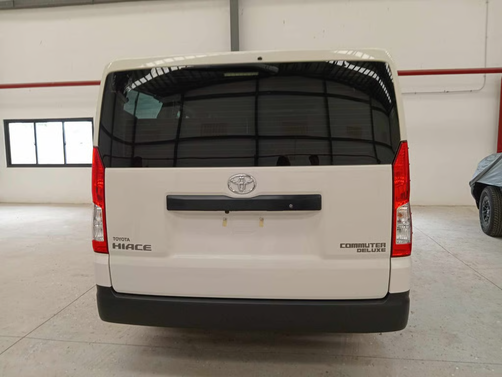 2027 TOYOTA HIACE VAN COMMUTER DELUXE 2.8 2WD MT White image 6