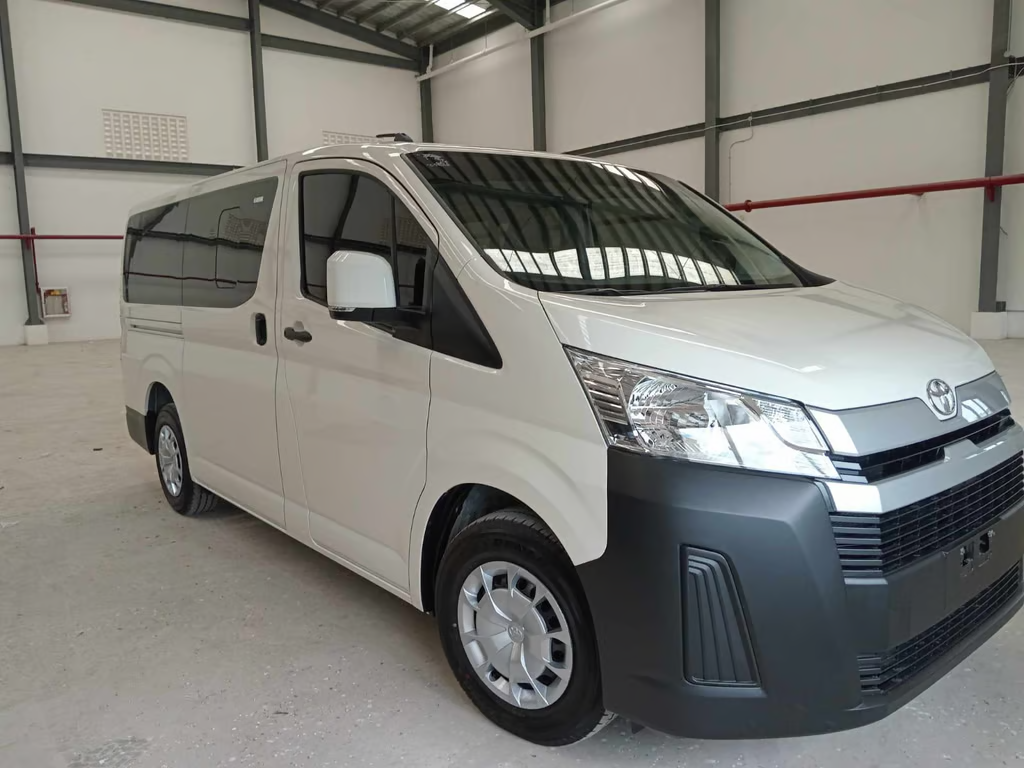 2027 TOYOTA HIACE VAN COMMUTER DELUXE 2.8 2WD MT White image 9