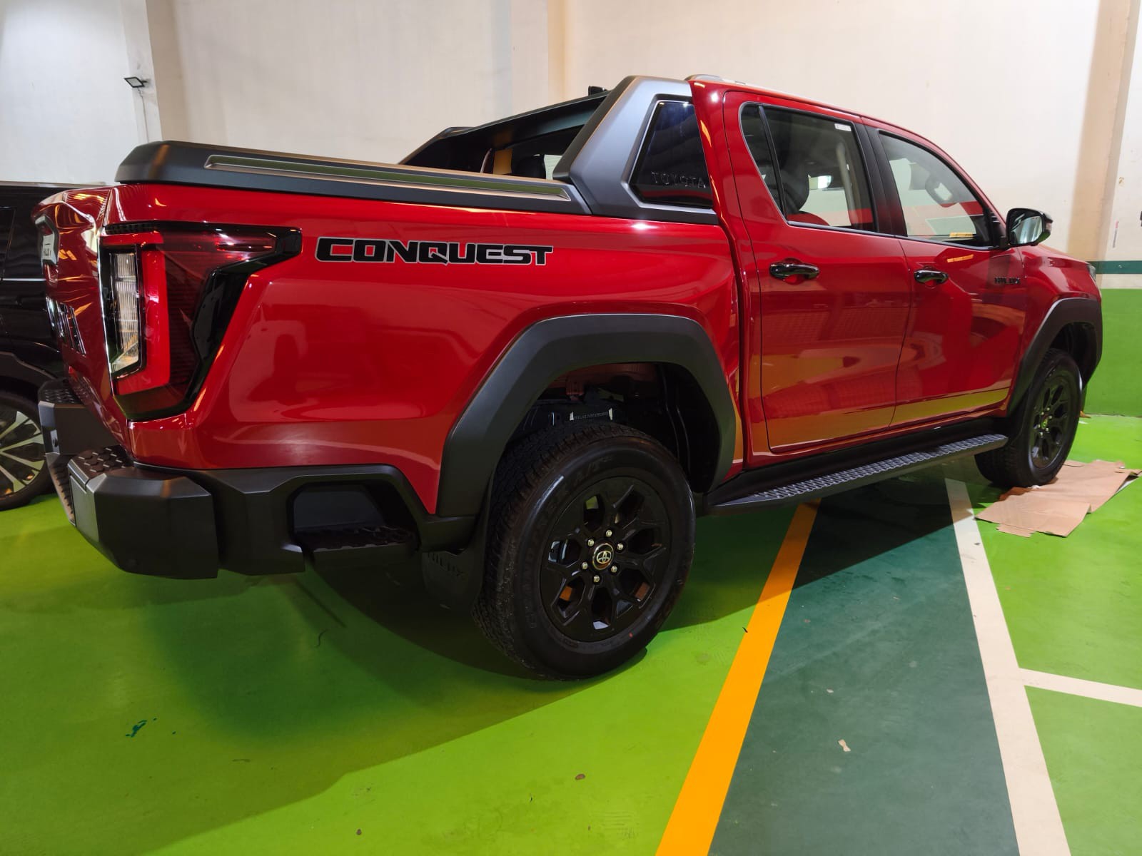 2026 TOYOTA HILUX DOUBLE CAB CONQUEST 2.8 4WD AT Red image 7