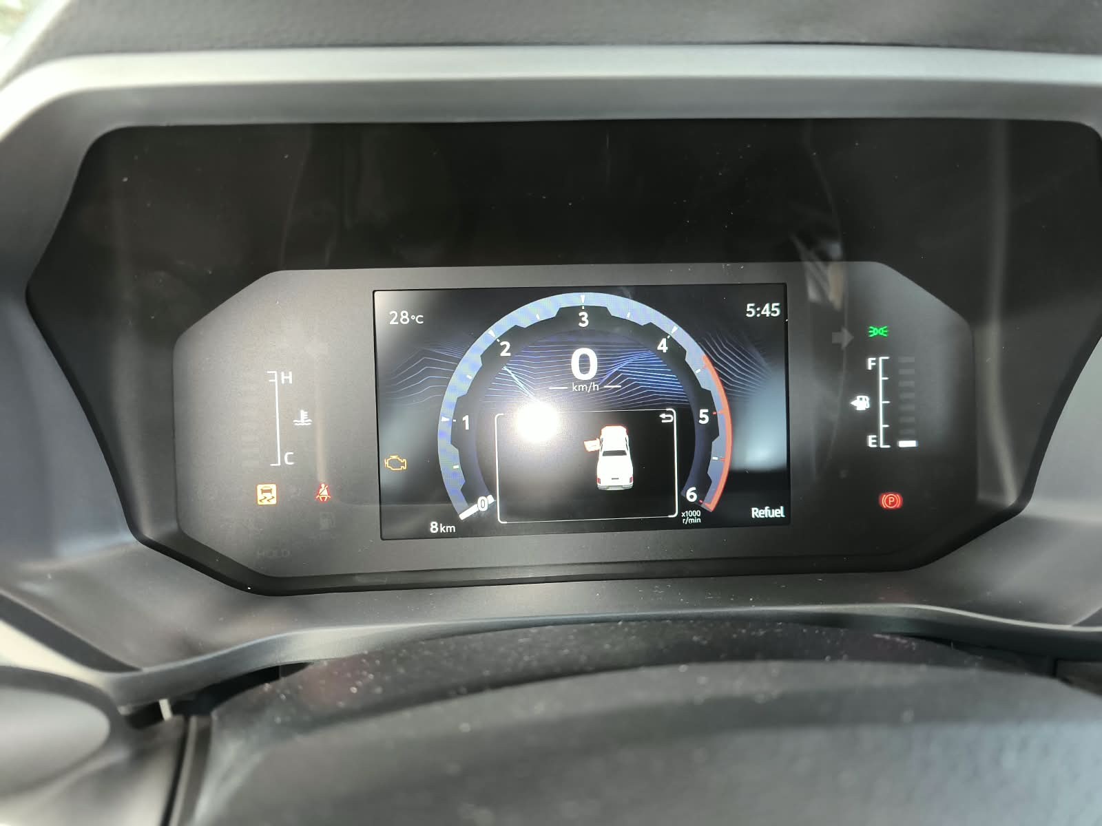 2026 TOYOTA HILUX DOUBLE CAB E 2.8 4WD MT Silver image 23