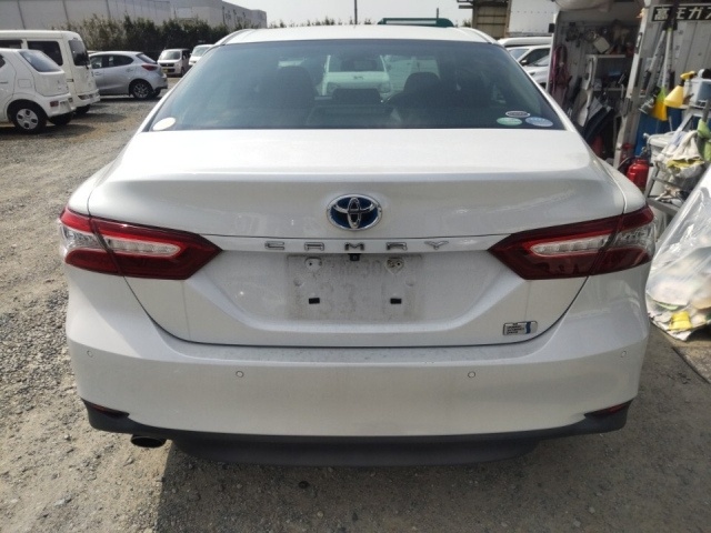 Toyota Camry 2019 (2WD) image 4