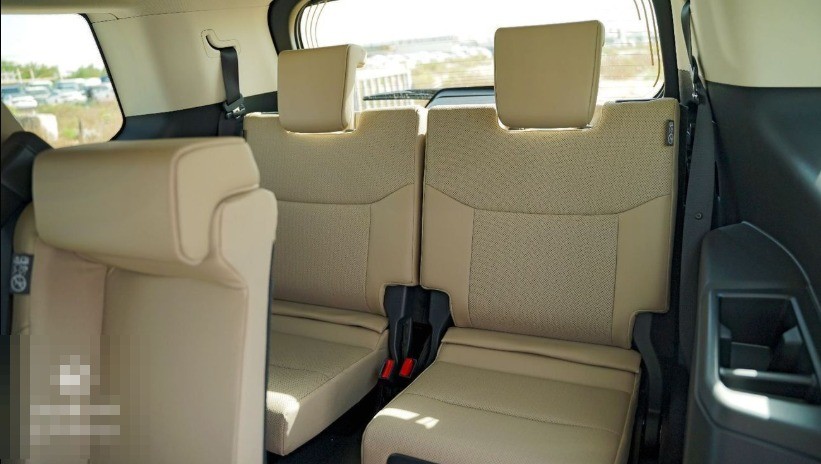 2027 TOYOTA LAND CRUISER PRADO SUV ADVENTURE 2.8 4WD AT White image 3