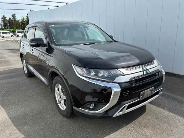 Mitsubishi Outlander Black 2019