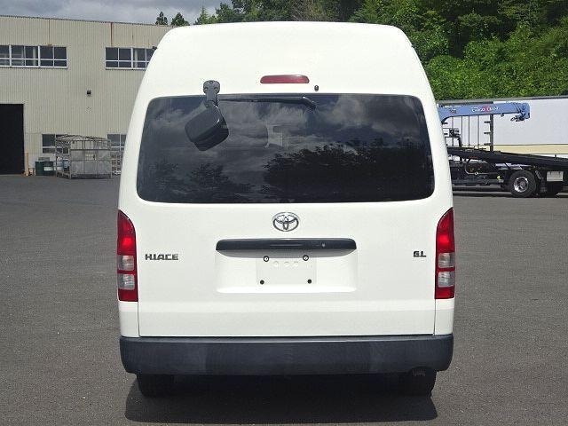 TOYOTA HIACE COMMUTER 2017 WHITE image 9