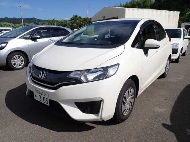 Honda Fit White 2015