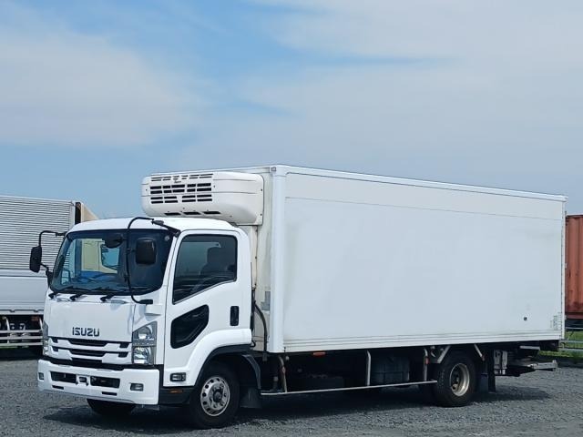 ISUZU FORWARD image 3