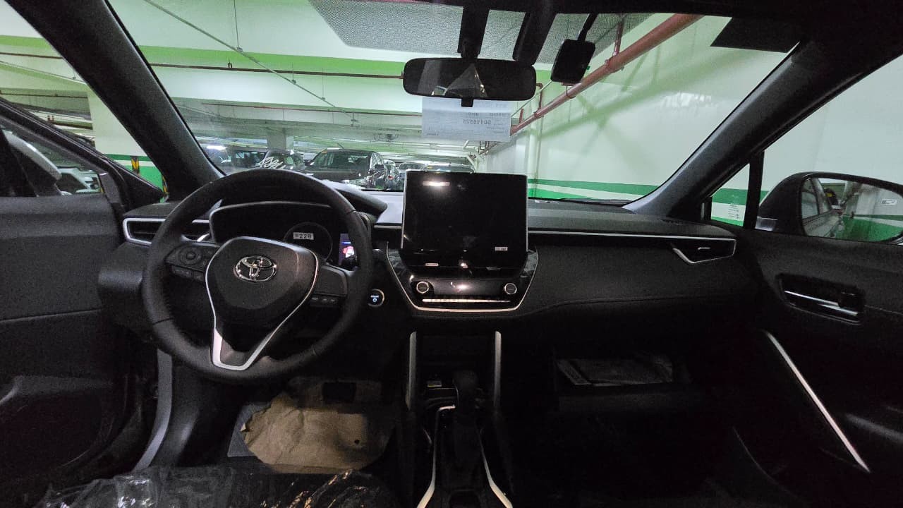 2027 TOYOTA COROLLA CROSS SUV G 1.8 2WD AT Silver image 16