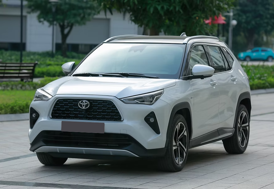 2027 TOYOTA YARIS CROSS SUV HEV 1.5 2WD CVT White