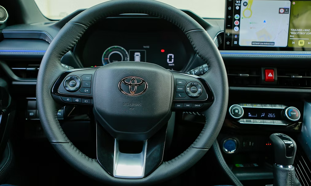 2027 TOYOTA YARIS CROSS SUV HEV 1.5 2WD CVT White image 13