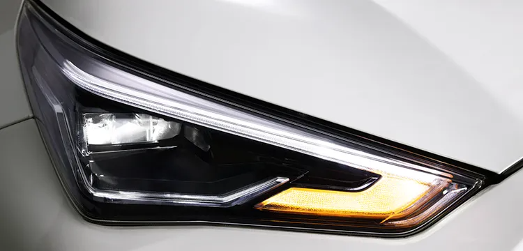2027 TOYOTA YARIS CROSS SUV HEV 1.5 2WD CVT White image 18