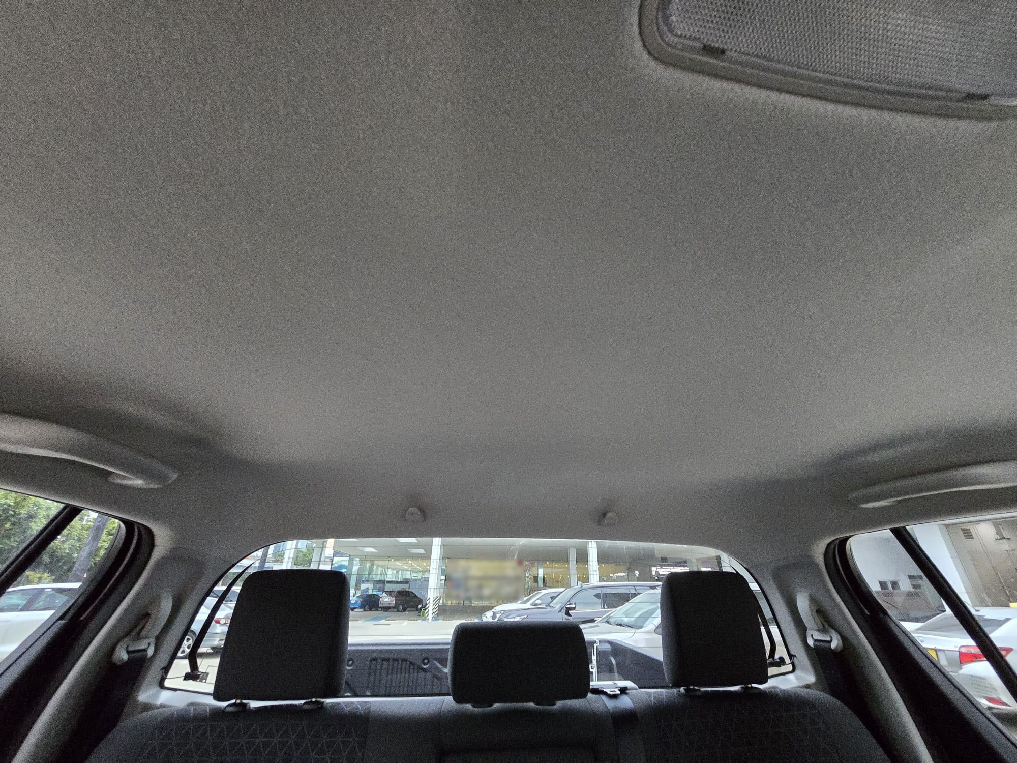 2027 TOYOTA HILUX DOUBLE CAB PRO 2.8 2WD AT White (Z-1385) image 41