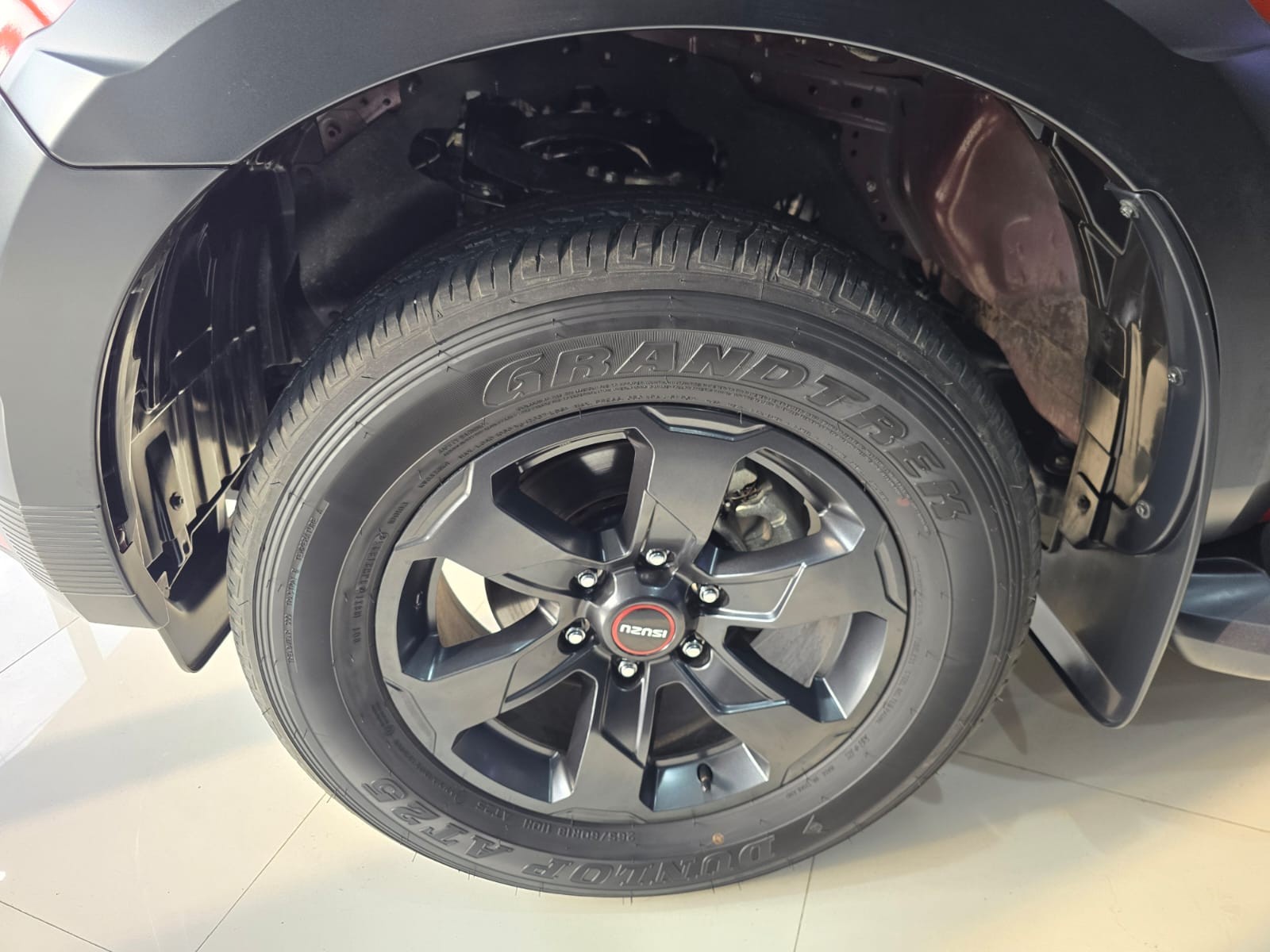 2027 ISUZU D-MAX DOUBLE CAB LS-A 3.0 2WD AT Red image 12