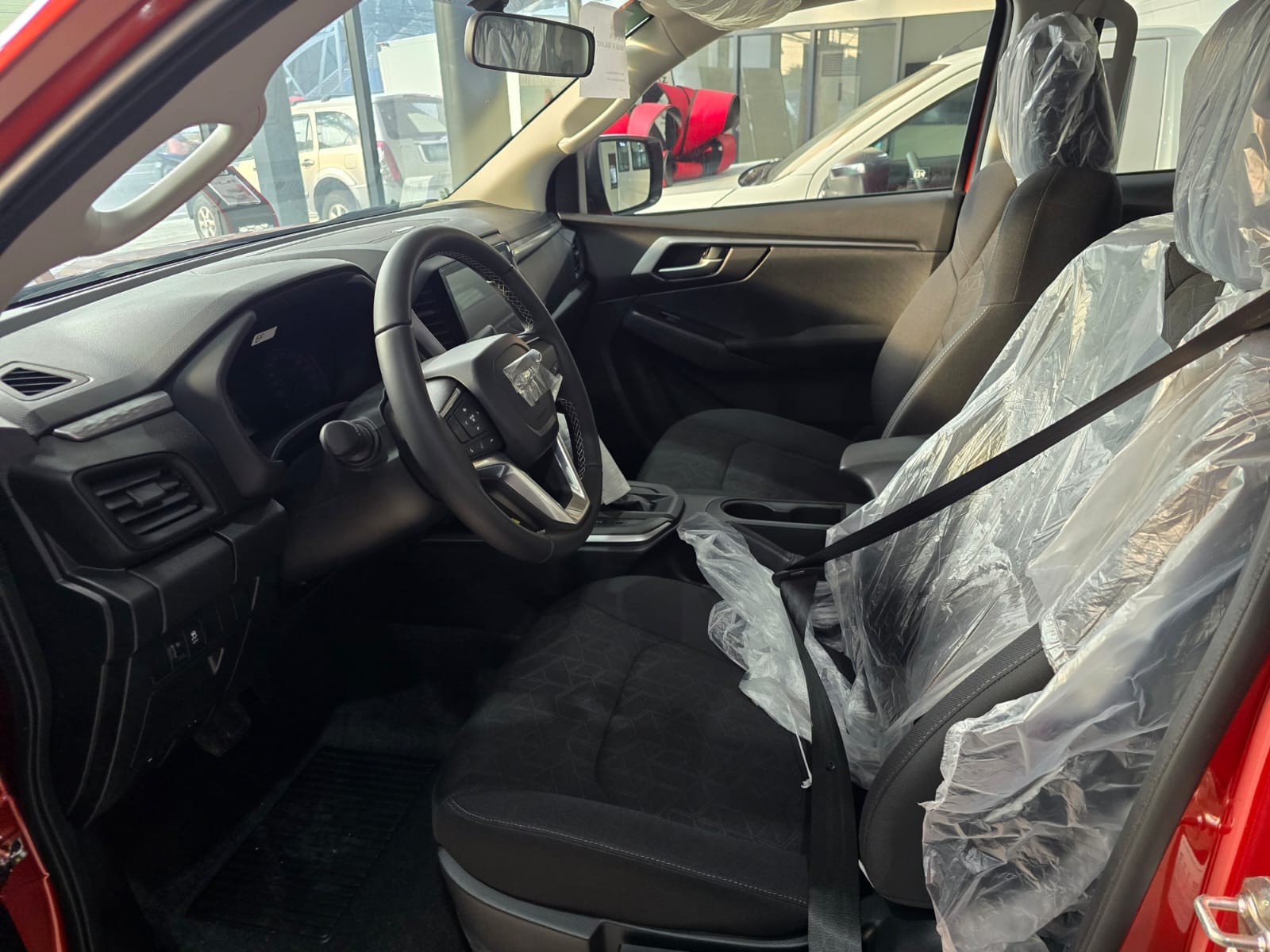 2027 ISUZU D-MAX DOUBLE CAB LS-A 3.0 2WD AT Red image 16