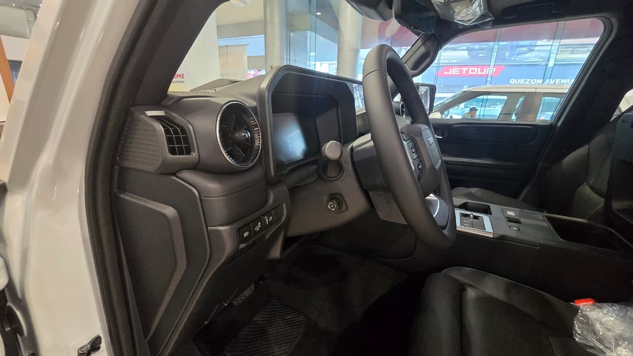 2027 TOYOTA LAND CRUISER PRADO SUV 2.4 4WD AT White (A-673) image 18