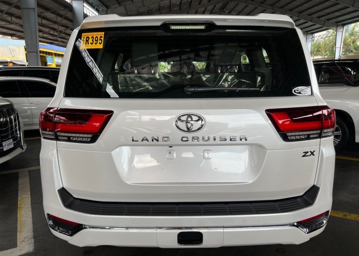2027 TOYOTA LAND CRUISER SUV ZX 3.3 4WD AT White (K-0609) image 4