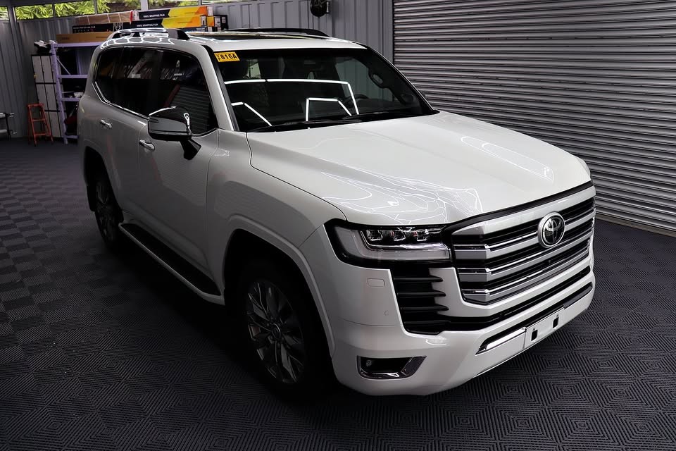 2027 TOYOTA LAND CRUISER SUV ZX 3.3 4WD AT White (A-757) image 7