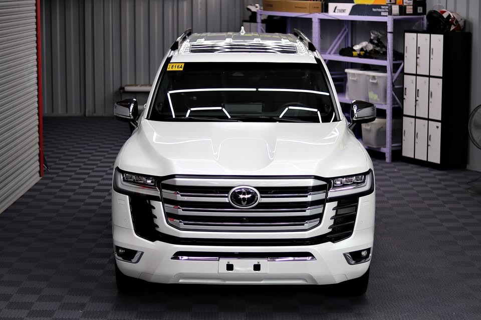 2027 TOYOTA LAND CRUISER SUV ZX 3.3 4WD AT White (A-757) image 9