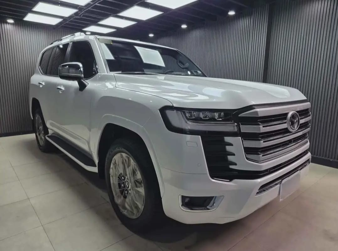 2027 TOYOTA LAND CRUISER SUV ZX 3.3 4WD AT White (Z-910) image 5