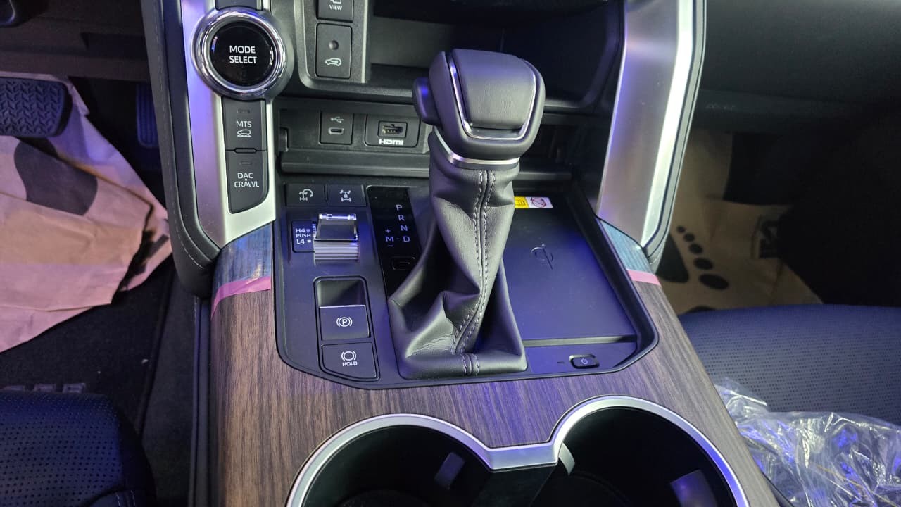 2027 TOYOTA LAND CRUISER SUV ZX 3.3 4WD AT White (Z-911) image 27