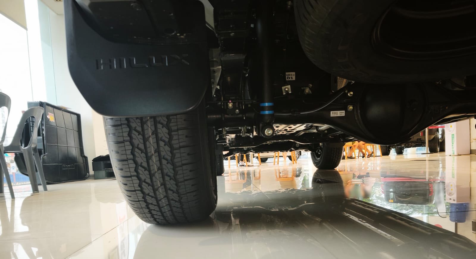 2026 TOYOTA HILUX DOUBLE CAB G 2.8 2WD AT White image 17