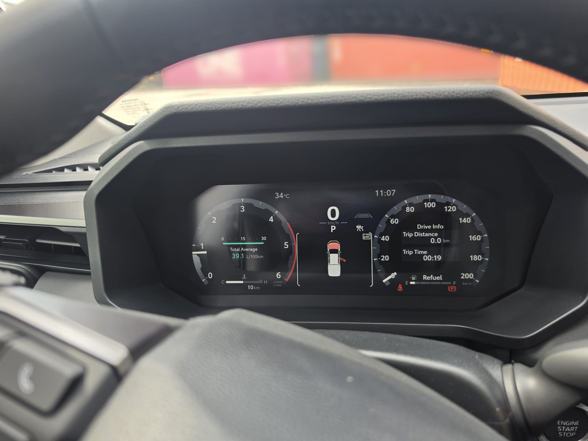 2026 TOYOTA HILUX DOUBLE CAB TRAILHUNTER 2.8 4WD AT White image 26