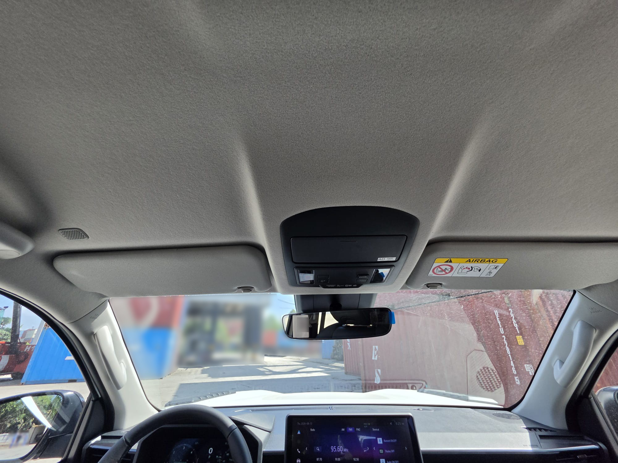 2026 TOYOTA HILUX DOUBLE CAB TRAILHUNTER 2.8 4WD AT White image 29
