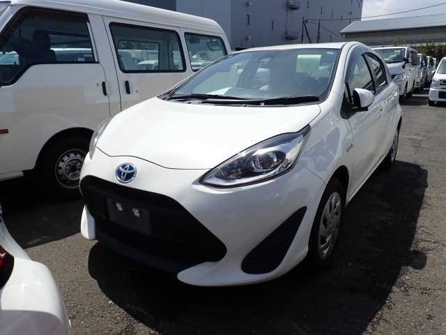 Toyota Aqua 2019 (L- Package)