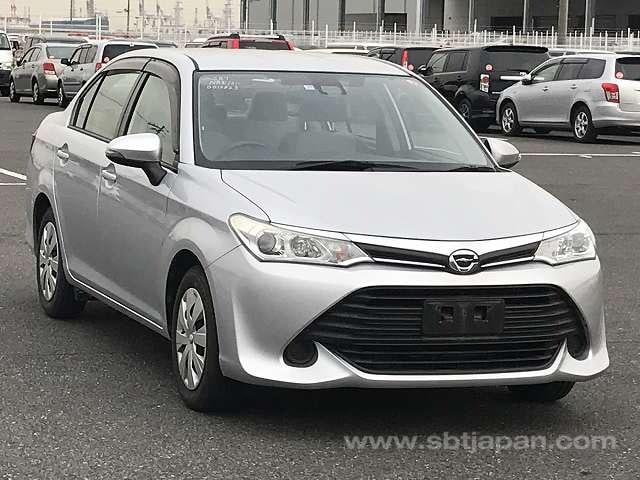 TOYOTA COROLLA 2018