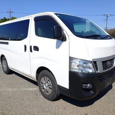NISSAN CARAVAN VAN 2014 (4WD)