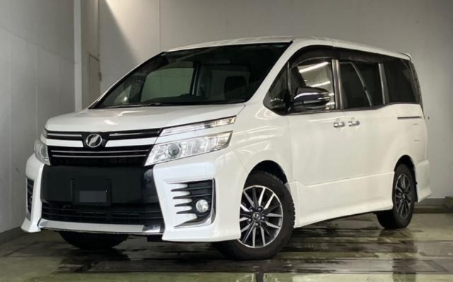 Toyota Voxy 2015 White