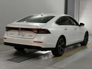 White Pearl Honda Accord hybrid from Japan