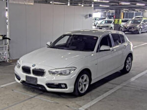 BMW 118d 2017 white hatchback available from Japan