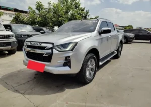 Isuzu D-Max Z Double Cab 3.0 4WD MT Silver 2020