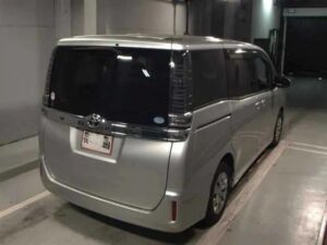 Buy Toyota Voxy 2020 from Japan through SBK