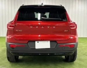 Buy Volvo XC40 B4 AWD 4WD 2020 from Japan