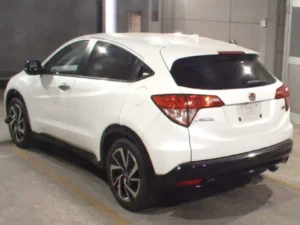 Source Honda Vezel RS 2017 through SBK